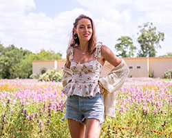Looks frescos de verano para niñas: trajes de verano,  Diseño floral,  Sesión de fotos  