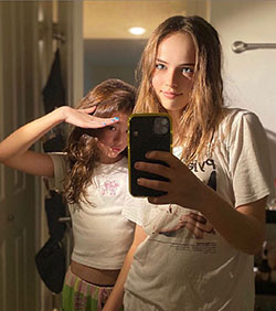 Kristina Pimenova blond hairstyle, Long Hair Girl y Hairstyle For Women: Pelo largo,  Pelo castaño,  Pelo rubio,  Chicas Lindas De Instagram,  Kristina Pimenova Fotos  