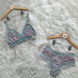 Denise Moda ropa interior, lencería, accesorios de moda bikini vestidos ideas: bikini,  Accesorio de moda,  Lencería,  chicas de instagram,  Prenda interior,  parte inferior del traje de baño  