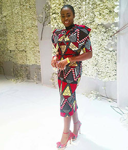 Hermosas ideas de ropa estampada para mujer: moda africana,  Vestidos Ankara,  Atuendos Ankara,  Atuendo Africano,  vestidos coloridos,  Impreso Ankara,  Vestido Estampado  